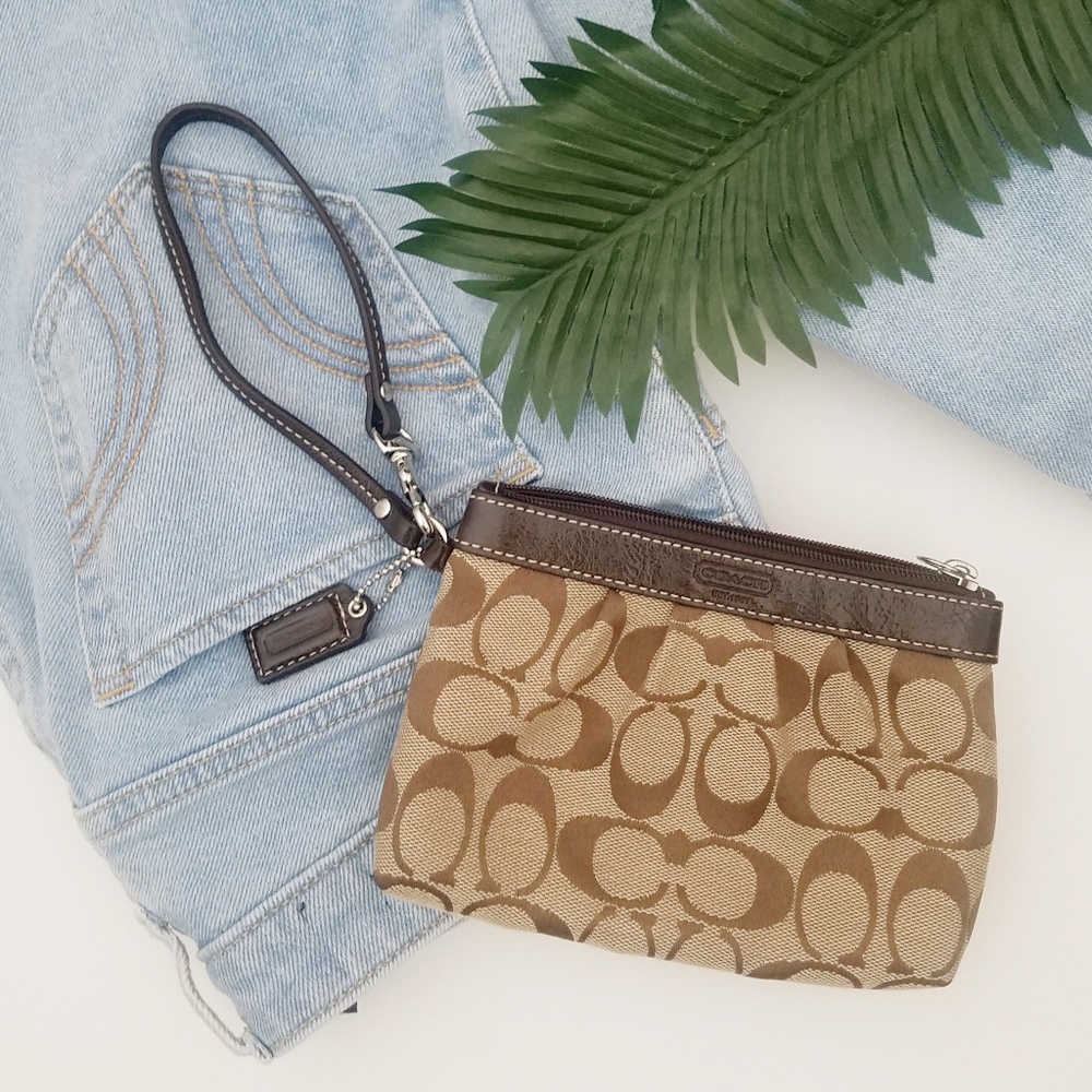 Coach Signature C Brown Wristlet